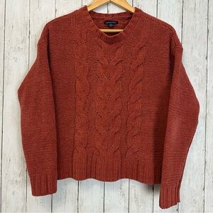 American Eagle Outfitters
AE burnt orange cable knit sweater small